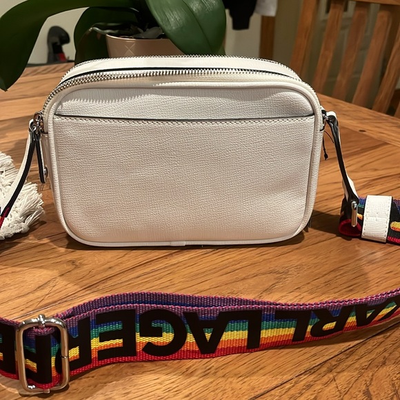 KARL LAGERFELD PARIS WHITE CROSSBODY. NWT - Picture 2 of 6